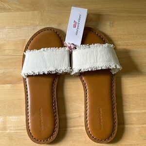 Vineyard Vines Fray Edge Canvas Slide - Size 9